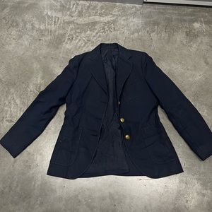 How cute is this #vintage #navyblue #blazer with #gold #buttons